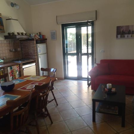 Castel di Iudica "San Placido Green House" Villa Con Piscina מראה חיצוני תמונה