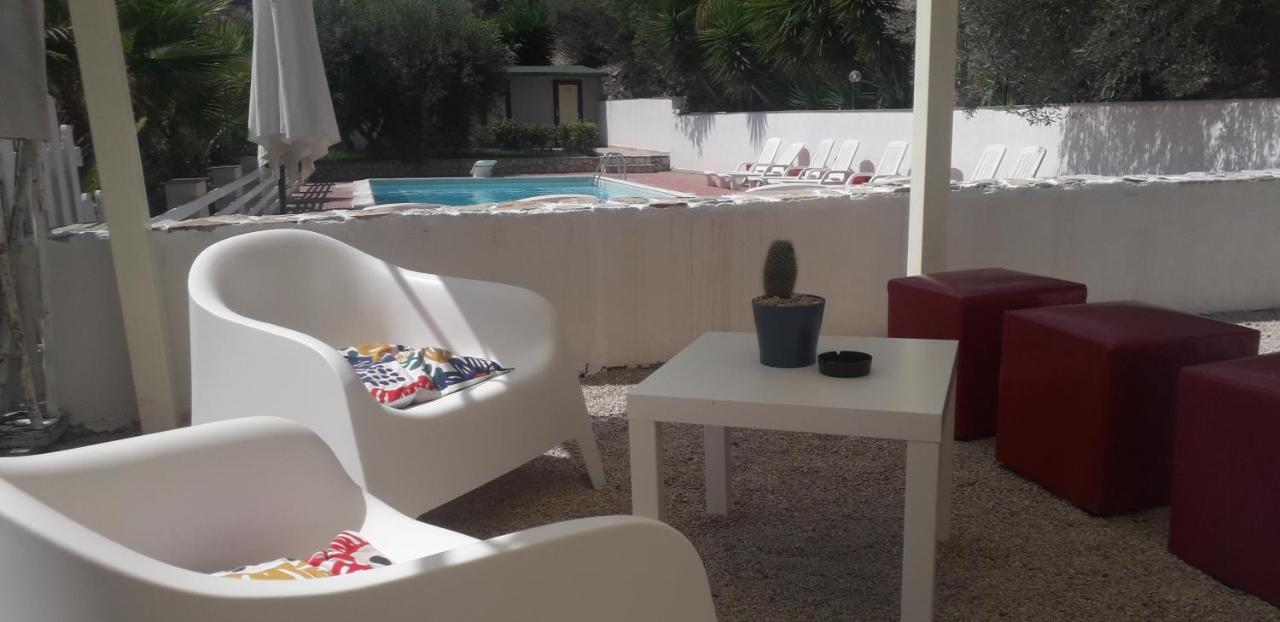 Castel di Iudica "San Placido Green House" Villa Con Piscina מראה חיצוני תמונה