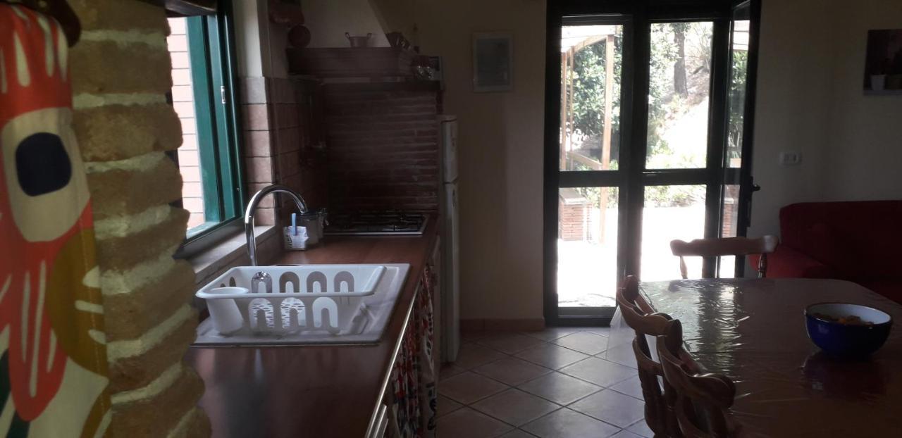 Castel di Iudica "San Placido Green House" Villa Con Piscina מראה חיצוני תמונה
