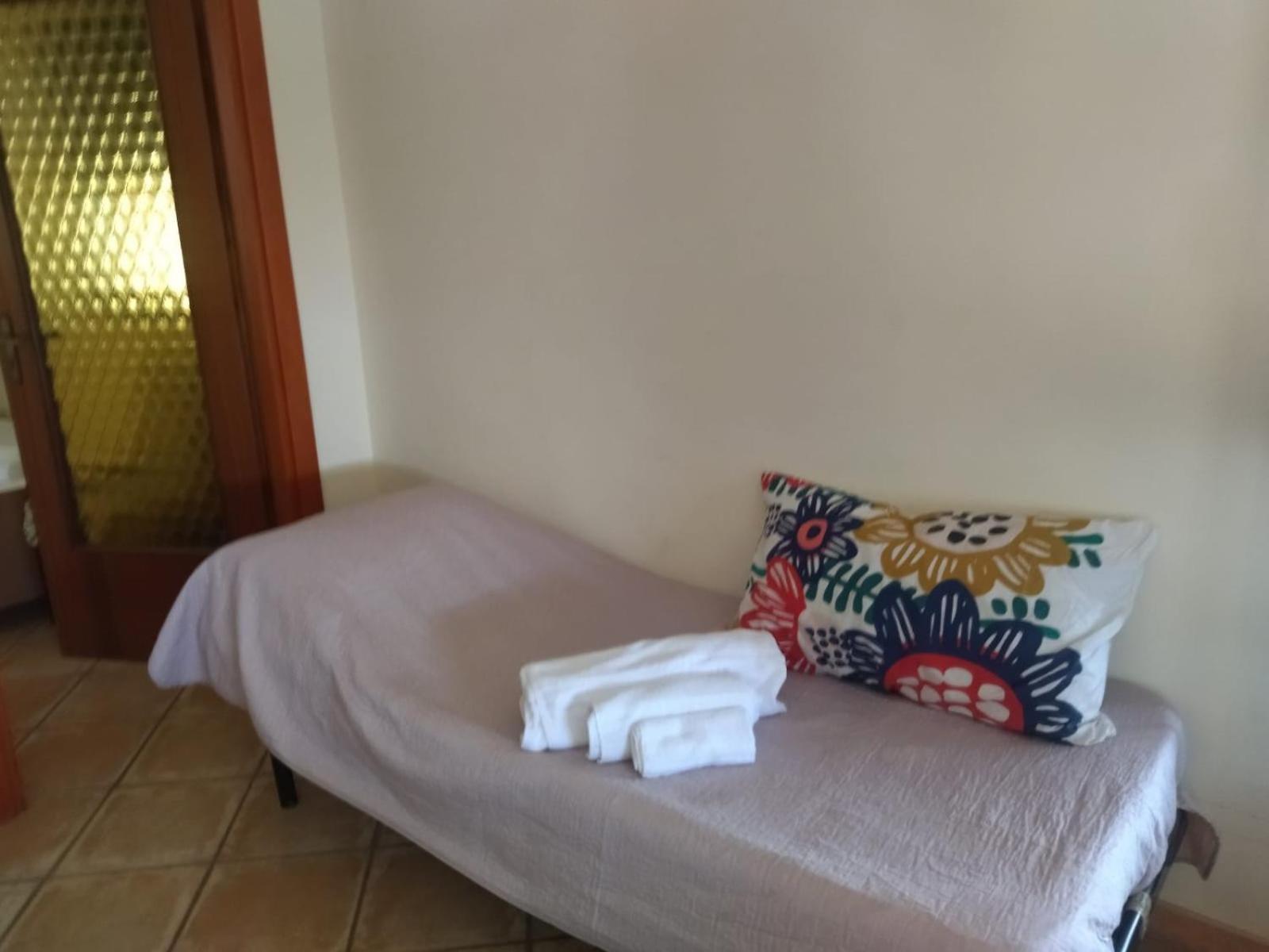 Castel di Iudica "San Placido Green House" Villa Con Piscina מראה חיצוני תמונה