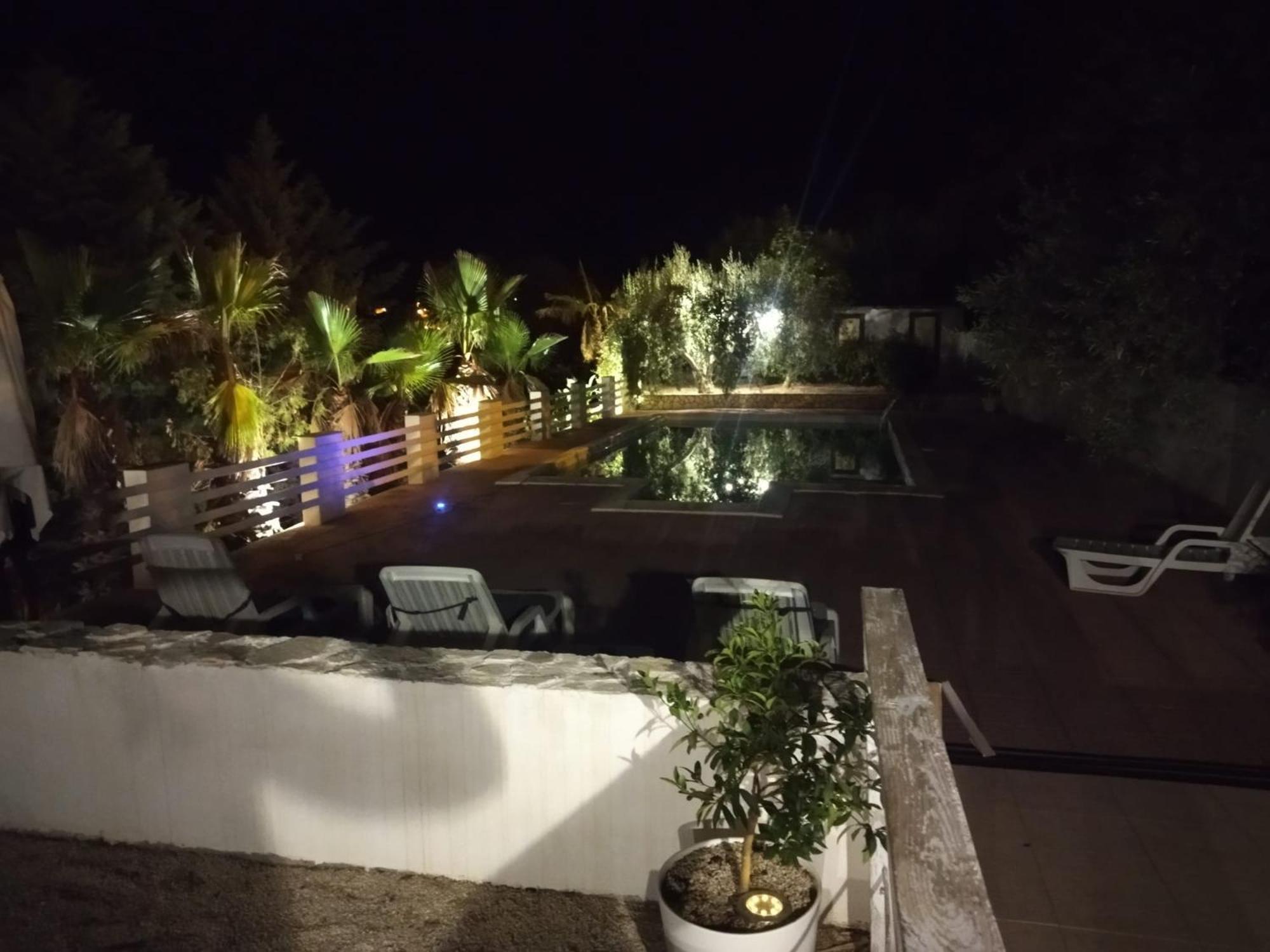 Castel di Iudica "San Placido Green House" Villa Con Piscina מראה חיצוני תמונה