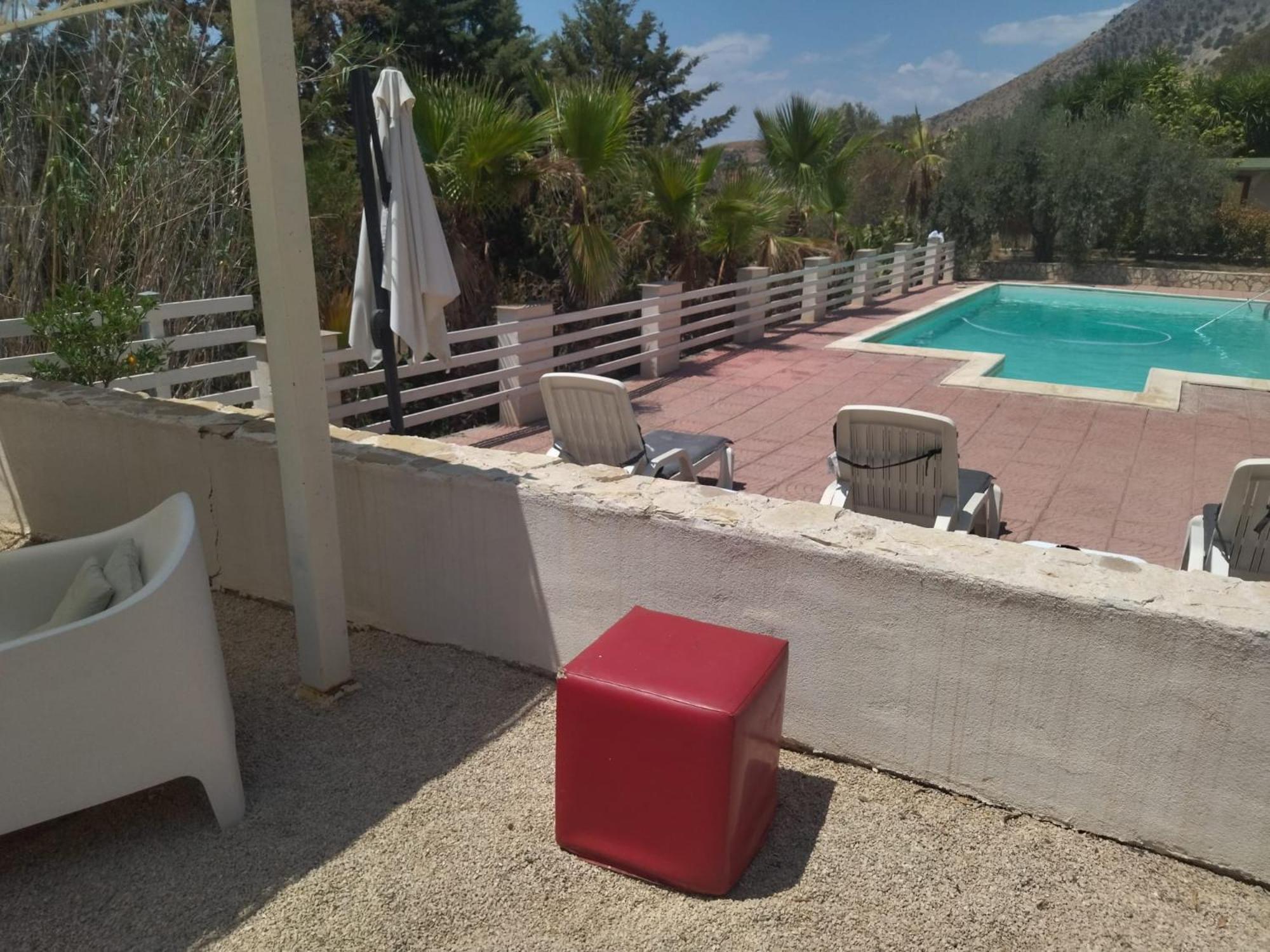 Castel di Iudica "San Placido Green House" Villa Con Piscina מראה חיצוני תמונה